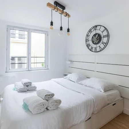 Apartment Grands Boulevards 42 *